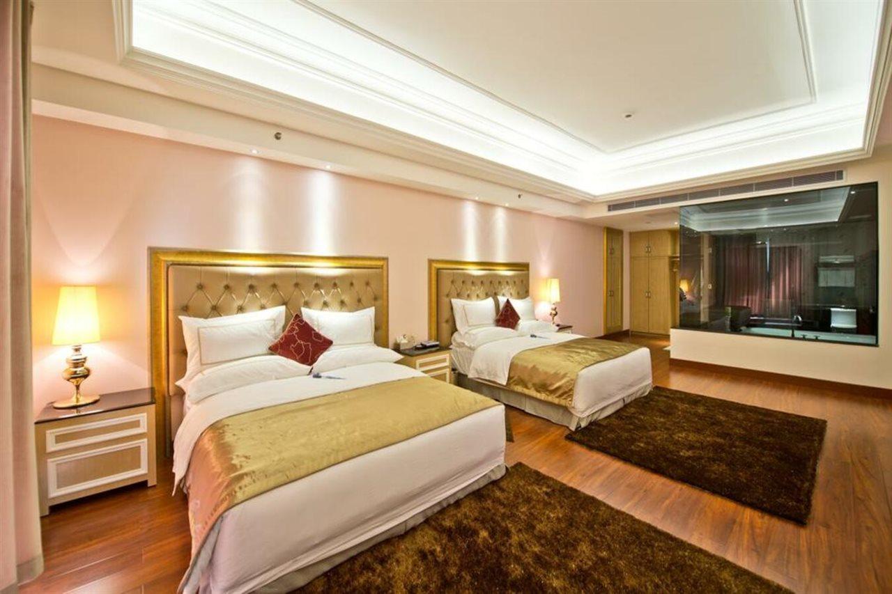 The Royal Pinnacle Hotel Doumen Zewnętrze zdjęcie